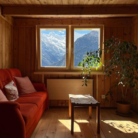 Appartamento Accogliente Di Montagna A Cavagnago Faido Luaran gambar