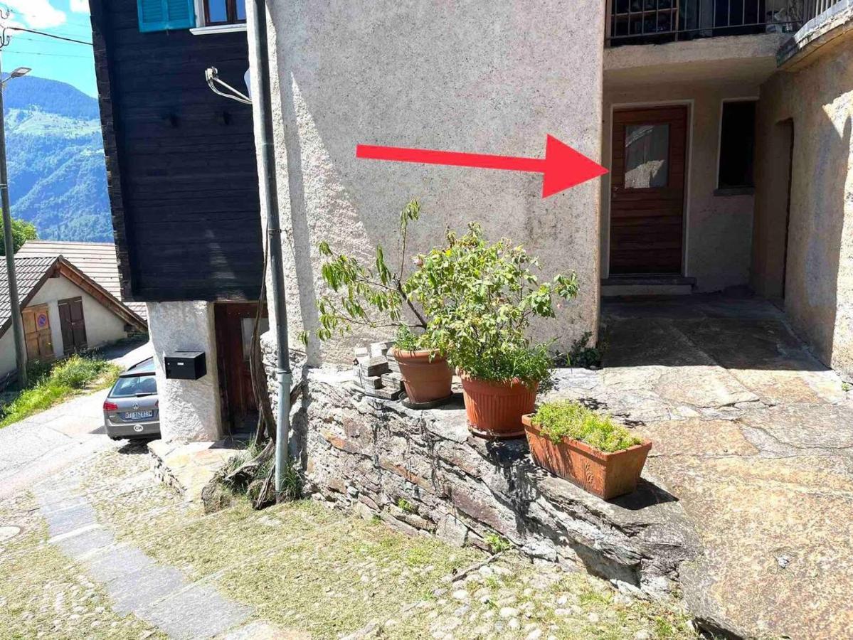 Appartamento Accogliente Di Montagna A Cavagnago Faido Luaran gambar